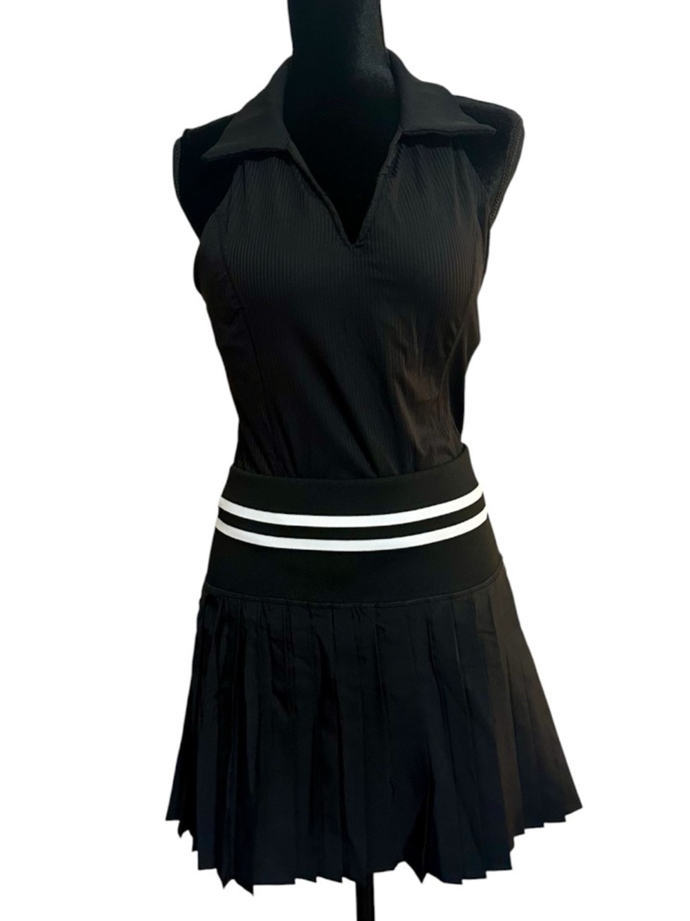 2-Piece Tennis Pickleball Golf Skort Set Racerback Athletic Leisure L NWT - Picture 2 of 16